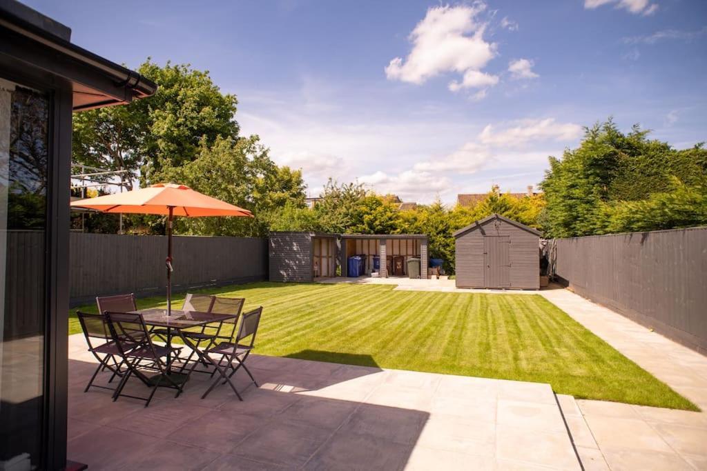 Rosey Lodge -1Bedroom Cousy Flat - Parking, Netflix, Wifi - Close To Blenheim Palace & Oxford - F5 Kidlington Exteriör bild